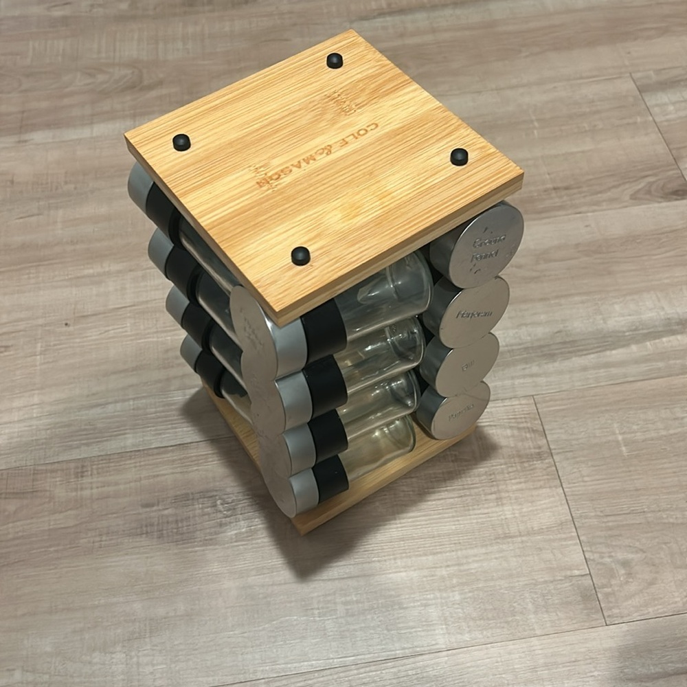 Spice Rack - Picture 2 of 2